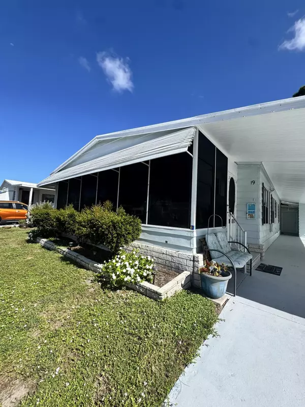 Fort Pierce, FL 34951,19 La Puerta Del Norte