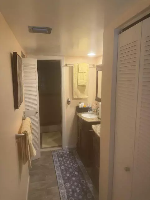 Lake Worth, FL 33467,7855 Willow Springs DR 723