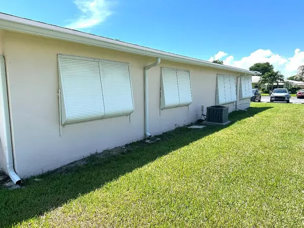 Boynton Beach, FL 33435,135 South BLVD A