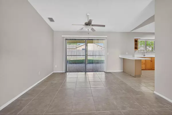 Port Saint Lucie, FL 34952,2502 SE Calais ST