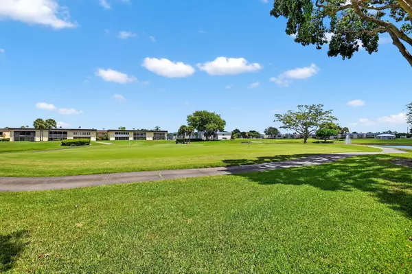 Delray Beach, FL 33484,341 Capri H