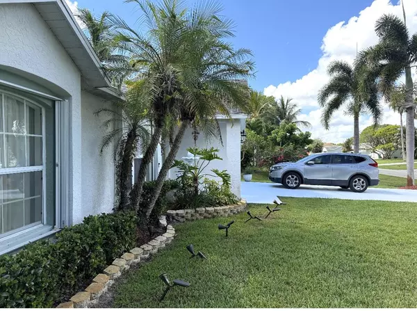 Port Saint Lucie, FL 34983,1243 SW Byron ST