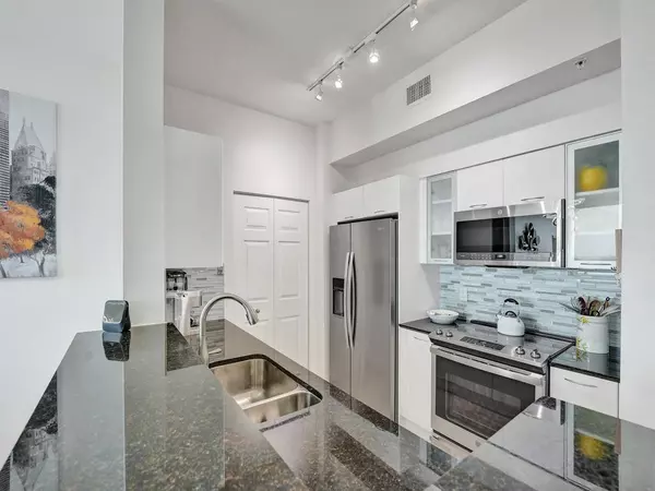 Boynton Beach, FL 33435,625 Casa Loma BLVD Ph06