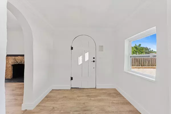 Lake Worth Beach, FL 33460,825 N K ST