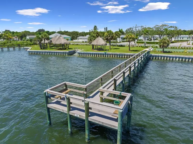 12939 N Indian River DR #01, Sebastian, FL 32958