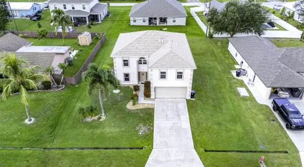 Port Saint Lucie, FL 34953,2025 SW Capeador ST