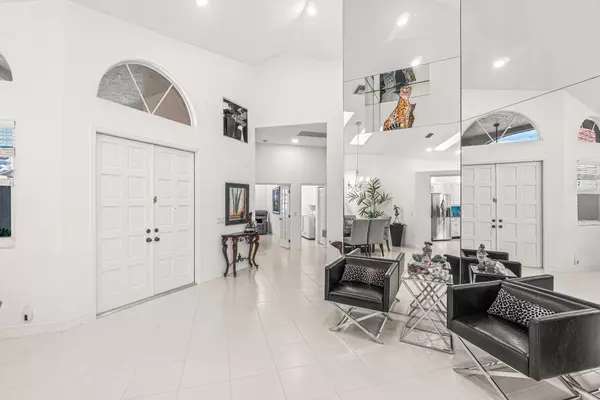 Boynton Beach, FL 33437,6210 Evian PL