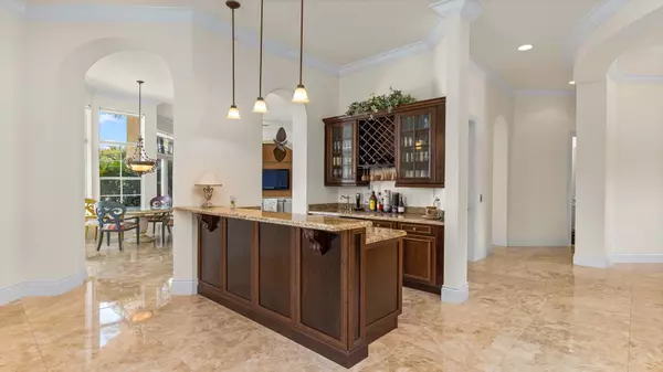 Delray Beach, FL 33483,929 Banyan DR