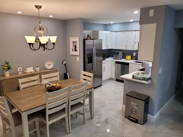 Boynton Beach, FL 33436,9780 Pineapple Tree DR 203