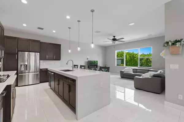 Lake Worth, FL 33467,4750 Saddle Ranch