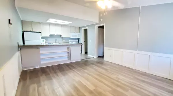 560 7th PL, Vero Beach, FL 32962