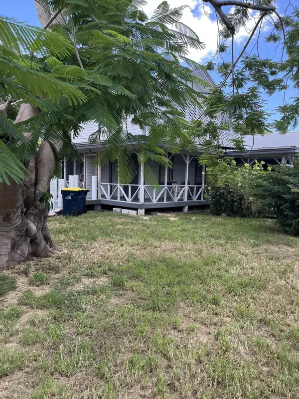 901 SE 14th ST, Stuart, FL 34994