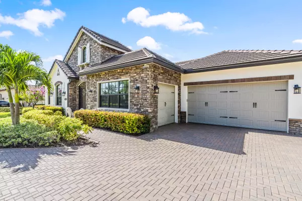 Jupiter, FL 33458,19240 SE Hidden Bridge CT