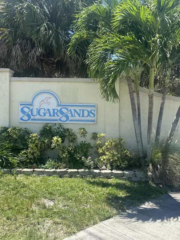 7648 SE Sugar Sand CIR, Hobe Sound, FL 33455