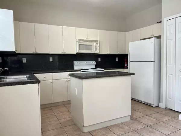 Royal Palm Beach, FL 33414,3507 Shoma DR