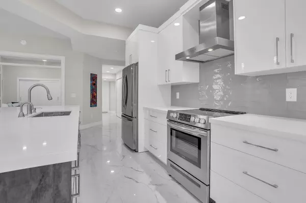 Lake Worth, FL 33449,10185 Andover Coach CIR G2