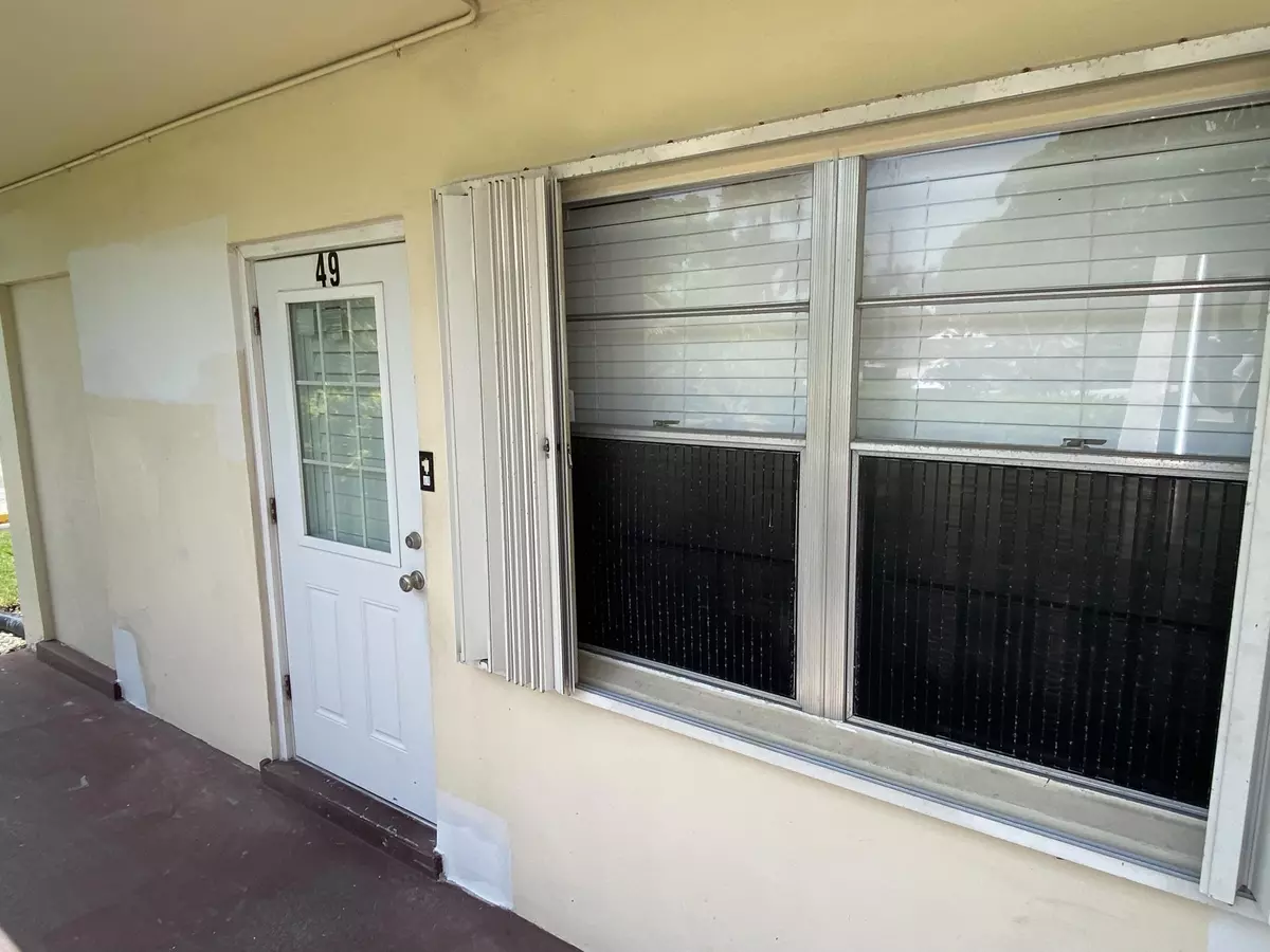 West Palm Beach, FL 33417,49 Waltham C 49