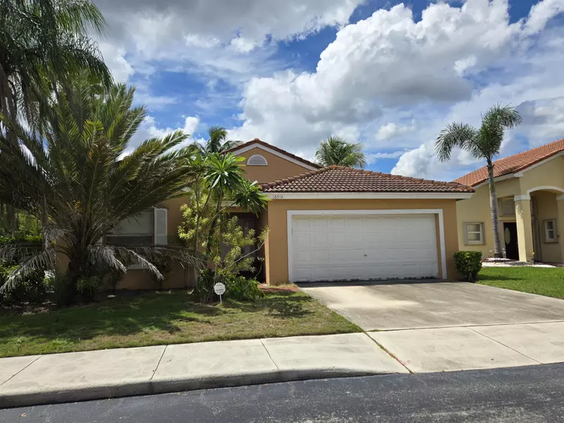 16514 NW 3rd ST, Pembroke Pines, FL 33028