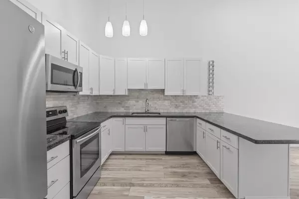 Boca Raton, FL 33496,9843 Boca Gardens TRL C