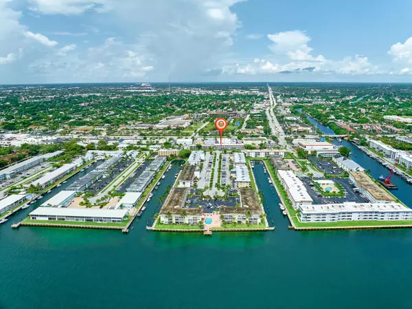 North Palm Beach, FL 33408,227 Castlewood DR 203
