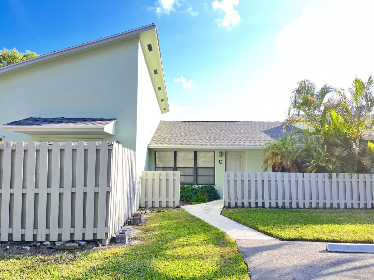 Jupiter, FL 33458,431 Jupiter Lakes BLVD 2104c