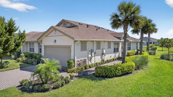 1220 Haywagon TRL, The Acreage, FL 33470