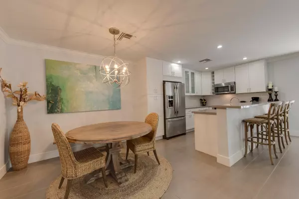 Delray Beach, FL 33483,131 Venetian DR