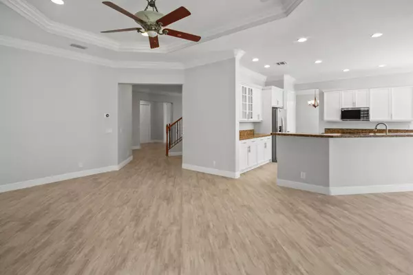 Boynton Beach, FL 33472,9845 Cobblestone Creek DR