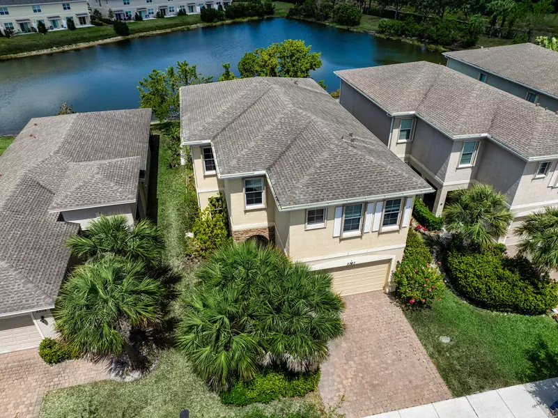 2323 NW Padova ST, Port Saint Lucie, FL 34986