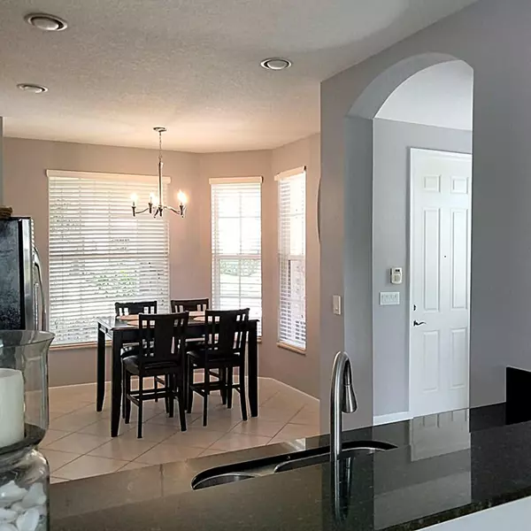 Palm Beach Gardens, FL 33410,647 Castle DR