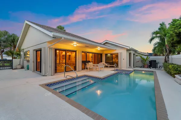 Jupiter, FL 33477,104 Sand Pine DR