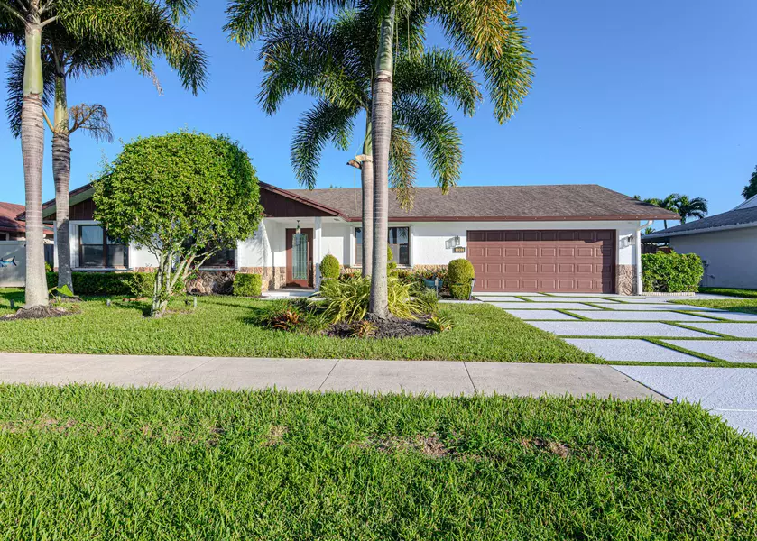 1302 Larch WAY, Wellington, FL 33414