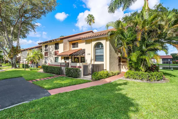 10431 S Circle Lake DR 202, Boynton Beach, FL 33437