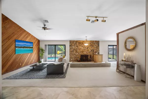 Boca Raton, FL 33428,21465 Woodchuck WAY