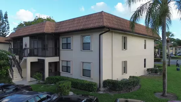 Lake Worth, FL 33467,7091 Golf Colony 203 CT 203