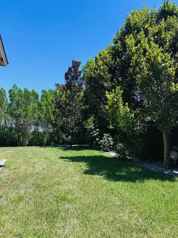 West Palm Beach, FL 33415,790 Palm Tree LN