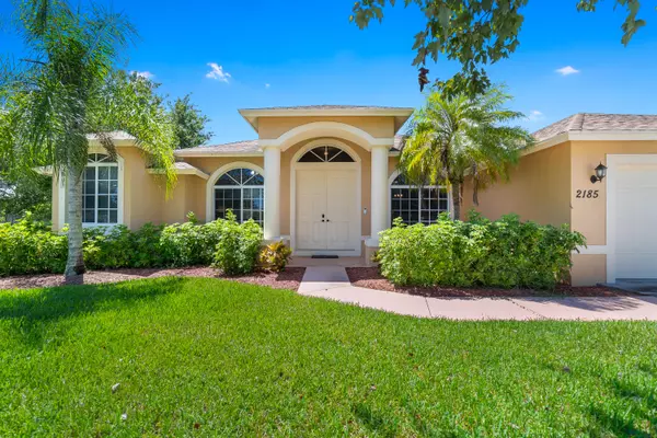 Vero Beach, FL 32962,2185 SW 3rd LN