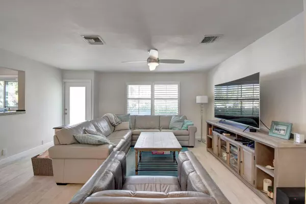 Delray Beach, FL 33483,1020 Casuarina RD 0010