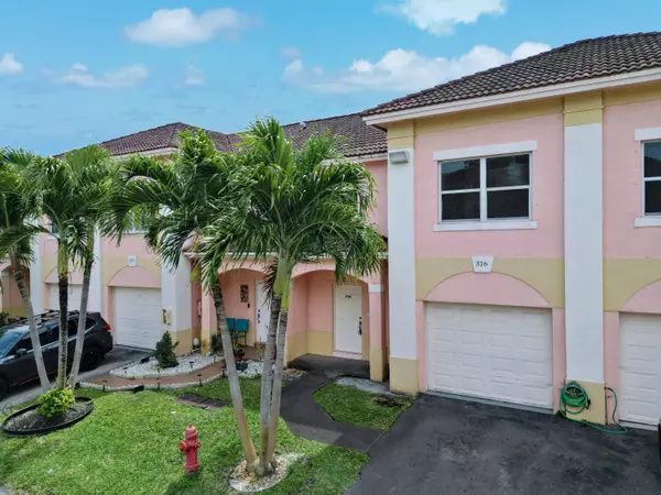 Palm Springs, FL 33461,316 Talia CIR