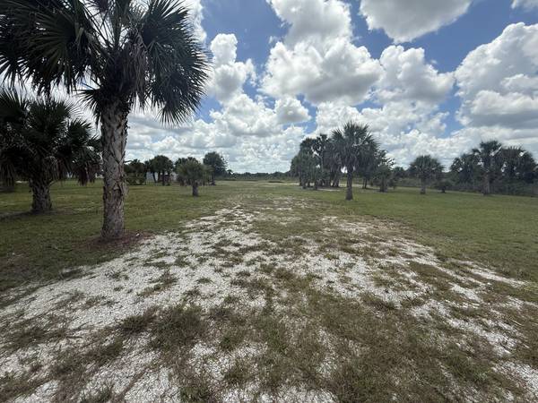 19374 NW 302, Okeechobee, FL 34972