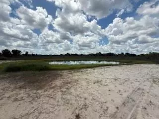 Okeechobee, FL 34972,19374 NW 302