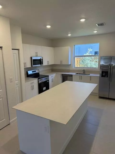 Florida City, FL 33034,1154 SE 2 ST