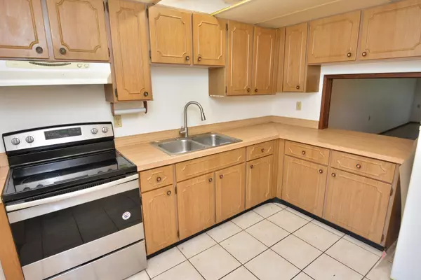 Stuart, FL 34994,1900 S Kanner HWY 1-202