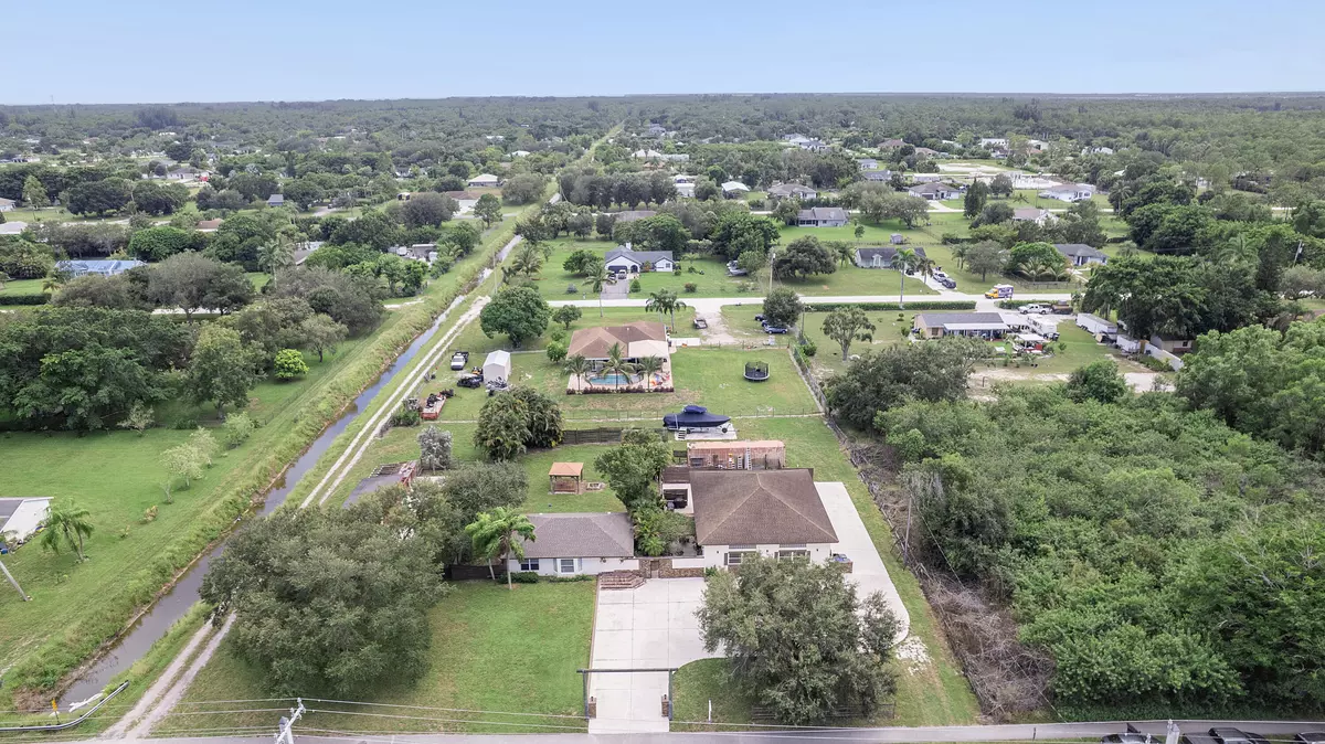 The Acreage, FL 33470,17798 W Sycamore DR