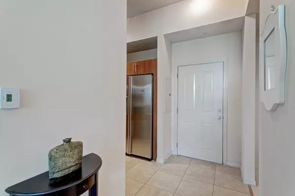 West Palm Beach, FL 33401,600 S Dixie HWY 425