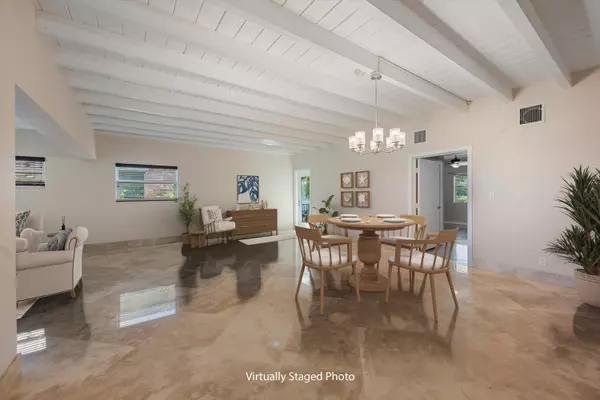 Lake Worth Beach, FL 33460,632 N Lakeside DR