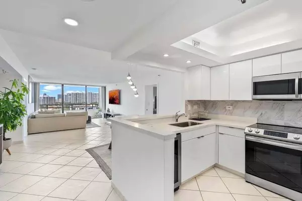 Aventura, FL 33180,20225 NE 34th CT 1419