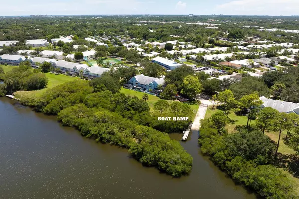 Jupiter, FL 33458,6230 Riverwalk LN 5