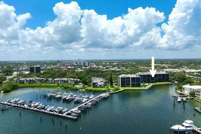 11370 Twelve Oaks WAY 415, North Palm Beach, FL 33408