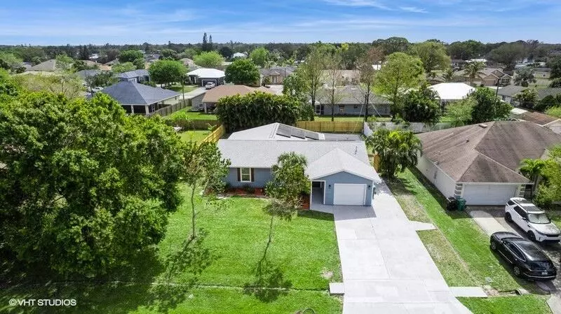 549 NW Salina Ter TER, Port Saint Lucie, FL 34983